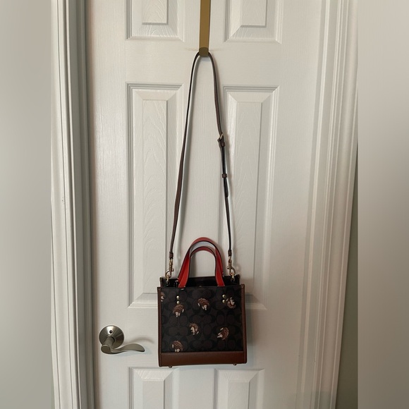 COACH Dempsey Tote 22 In Signature Canvas With Hedgehog Print - Picture 6 of 10